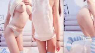 สาวจีนเธอมาอวดหุ่นของเธอและได้เช่นกับไข่สั่นแบบเสียวๆ