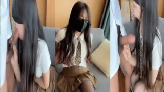 สาวจีนเอาแมสปิดตาและอมควยให้ผัวถ่ายคลิป